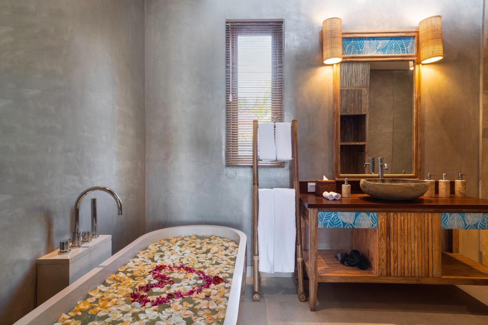 The Sankara Beach Resort - Nusa Penida Batununggul Ngoại thất bức ảnh